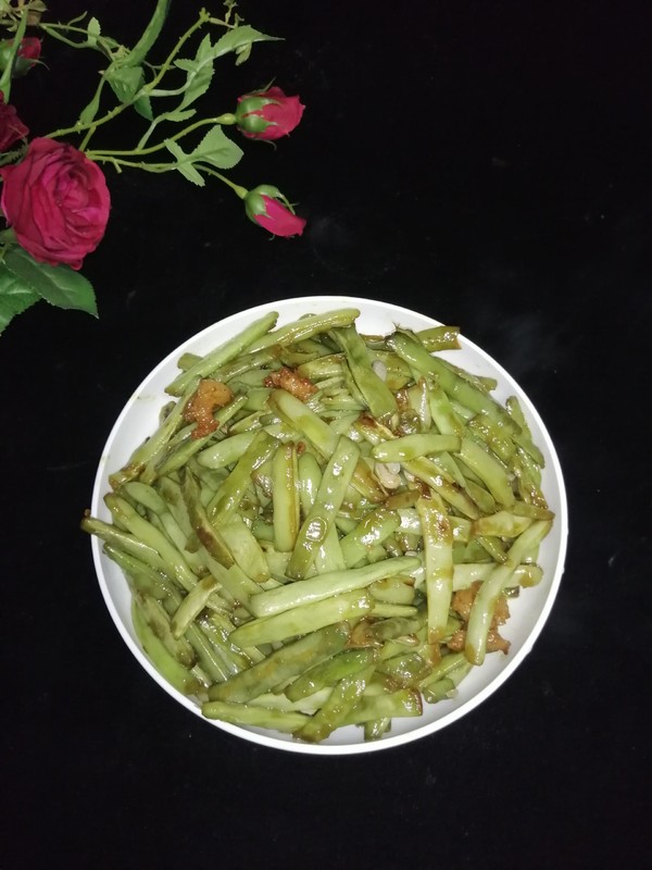 干煸四季豆的做法-家常味炒菜譜-易網(wǎng)健康養(yǎng)生網(wǎng) 干煸四季豆的做法-家常味炒菜譜