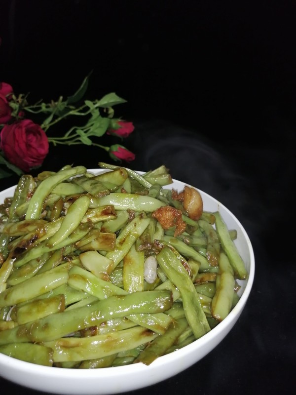 干煸四季豆的做法-家常味炒菜譜-易網(wǎng)健康養(yǎng)生網(wǎng) 干煸四季豆的做法-家常味炒菜譜