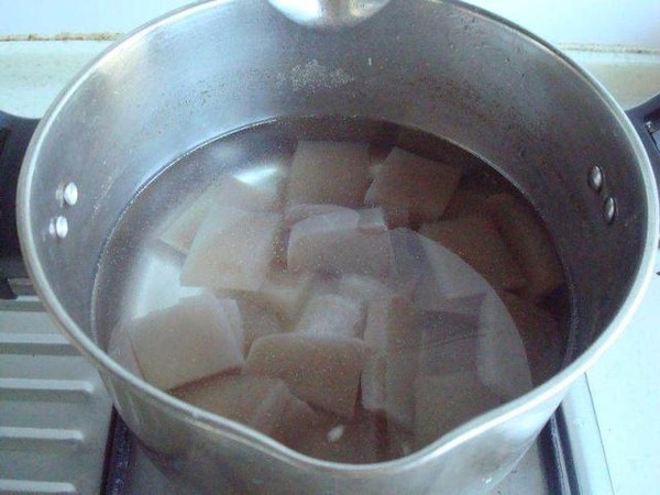 魔芋大盤(pán)雞的做法-香辣味燒菜譜-易網(wǎng)健康養(yǎng)生網(wǎng) 魔芋大盤(pán)雞的做法-香辣味燒菜譜