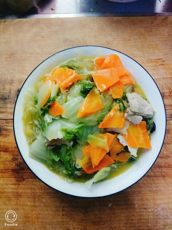 胡蘿卜白菜燉肉的做法-家常味燉菜譜-易網健康養生網 胡蘿卜白菜燉肉的做法-家常味燉菜譜