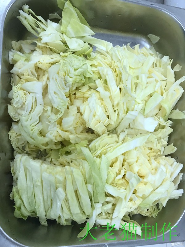 火爆牛心菜的做法-香辣味爆菜譜-易網(wǎng)健康養(yǎng)生網(wǎng) 火爆牛心菜的做法-香辣味爆菜譜
