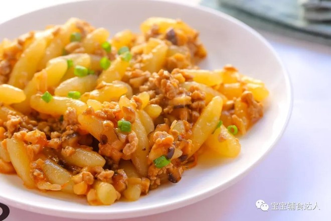 肉末香菇土豆條 寶寶輔食食譜的做法-家常味炒菜譜-易網(wǎng)健康養(yǎng)生網(wǎng) 肉末香菇土豆條 寶寶輔食食譜的做法-家常味炒菜譜