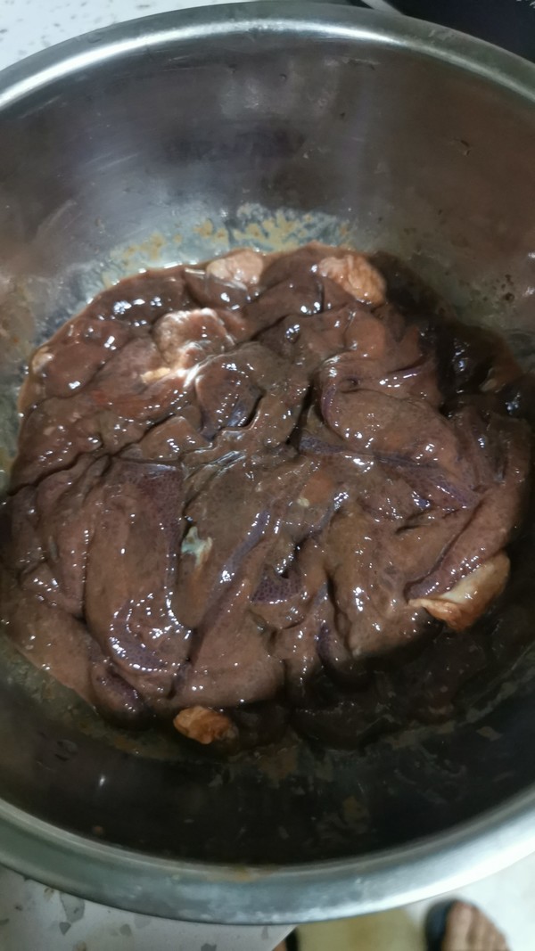 嫩爆豬肝的做法-香辣味炒菜譜