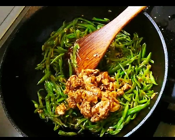 蝦醬扁豆的做法-咸鮮味炒菜譜-易網健康養生網 蝦醬扁豆的做法-咸鮮味炒菜譜