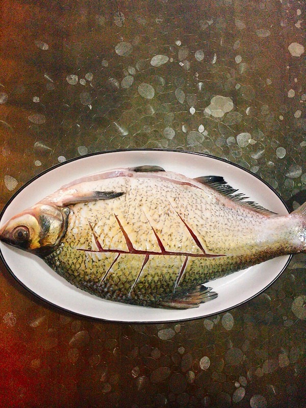 清蒸武昌魚的做法-咸鮮味蒸菜譜-易網(wǎng)健康養(yǎng)生網(wǎng) 清蒸武昌魚的做法-咸鮮味蒸菜譜
