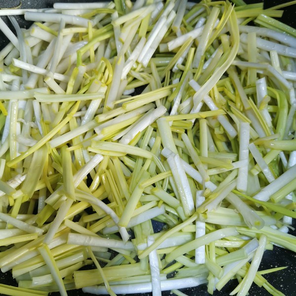 素炒韭黃的做法-家常味炒菜譜