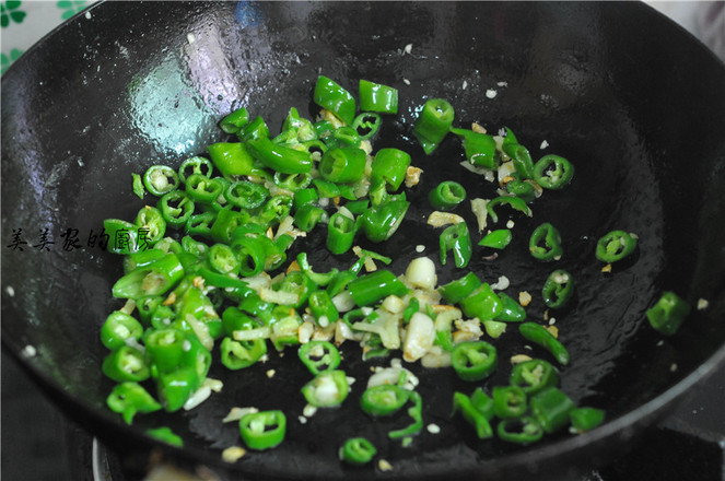 醬香八爪魚的做法-家常味炒菜譜-易網(wǎng)健康養(yǎng)生網(wǎng) 醬香八爪魚的做法-家常味炒菜譜