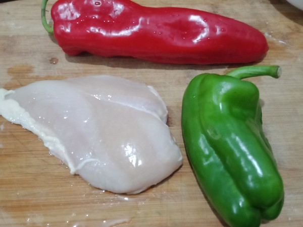 茶油炒雞的做法-家常味炒菜譜
