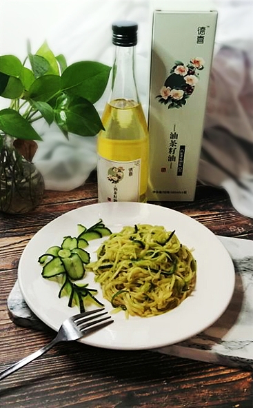 涼拌芥蘭的做法-咸鮮味拌菜譜-易網健康養生網 涼拌芥蘭的做法-咸鮮味拌菜譜