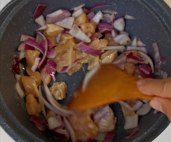 什錦雞肉芝士焗飯的做法-咸鮮味焗菜譜-易網健康養生網 什錦雞肉芝士焗飯的做法-咸鮮味焗菜譜
