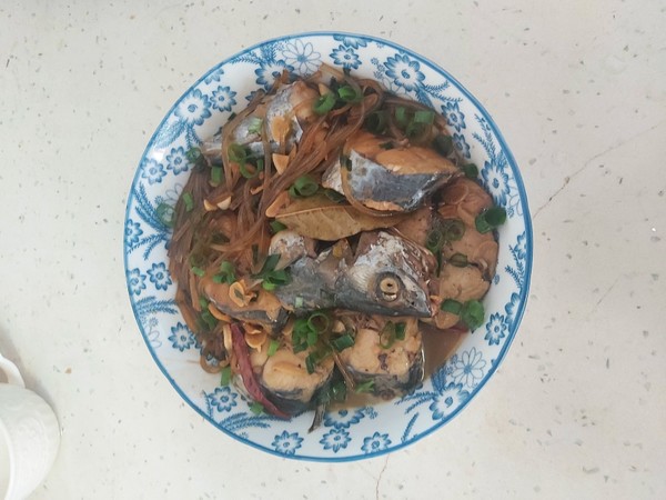 鲅魚燉粉條的做法-咸鮮味燉菜譜-易網健康養生網 鲅魚燉粉條的做法-咸鮮味燉菜譜