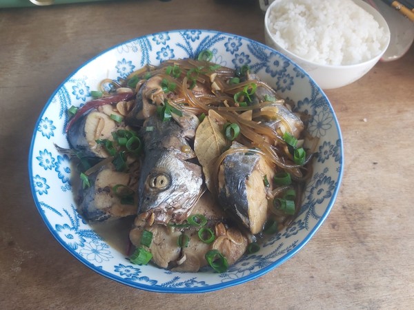 鲅魚燉粉條的做法-咸鮮味燉菜譜-易網健康養生網 鲅魚燉粉條的做法-咸鮮味燉菜譜