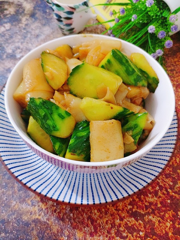 青瓜味豬腸粉的做法-家常味煮菜譜-易網健康養生網 青瓜味豬腸粉的做法-家常味煮菜譜