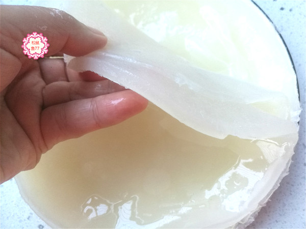 自制涼皮的做法-家常味蒸菜譜-易網健康養生網 自制涼皮的做法-家常味蒸菜譜