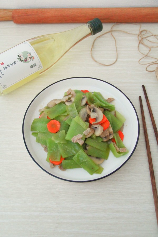 油茶籽油炒三鮮的做法-咸鮮味炒菜譜