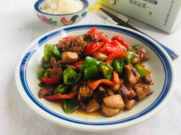 油茶籽油炒雞的做法-香辣味炒菜譜