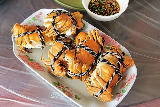 清蒸大閘蟹的做法-家常味蒸菜譜-易網健康養生網 清蒸大閘蟹的做法-家常味蒸菜譜
