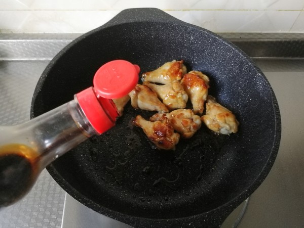紅燒雞翅根的做法-咸鮮味燉菜譜-易網健康養生網 紅燒雞翅根的做法-咸鮮味燉菜譜