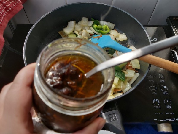 醬爆八爪魚的做法-咸鮮味炒菜譜-易網健康養生網 醬爆八爪魚的做法-咸鮮味炒菜譜