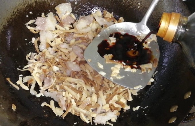 筍干炒肉的做法-家常味炒菜譜