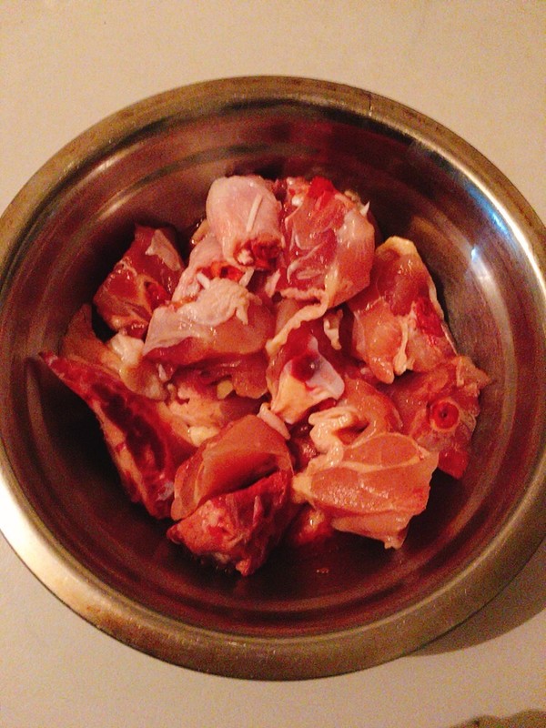土豆燉雞腿的做法-家常味燉菜譜