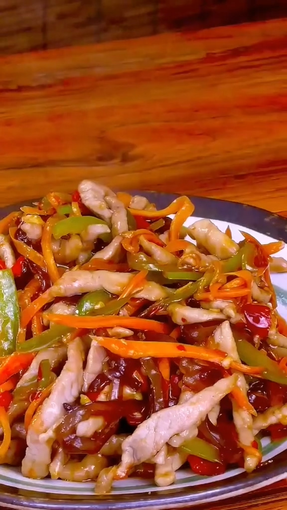 魚香肉絲的做法-咸鮮味炒菜譜-易網健康養生網 魚香肉絲的做法-咸鮮味炒菜譜