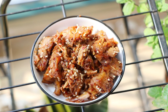 香辣牛肉干的做法-香辣味烤菜譜-易網健康養(yǎng)生網 香辣牛肉干的做法-香辣味烤菜譜