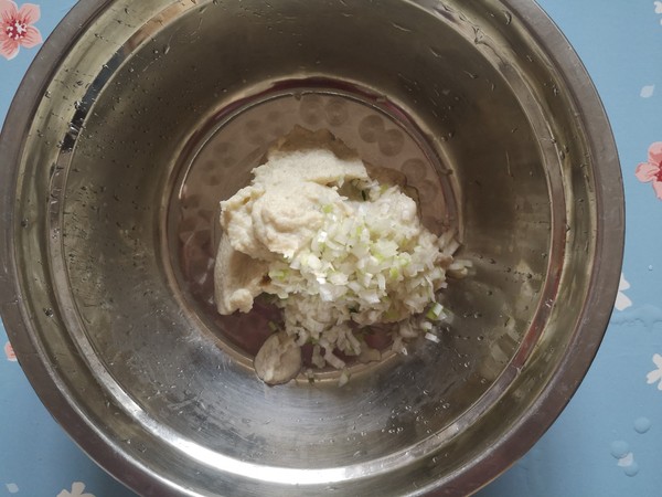 豆渣丸子的做法-咸鮮味炸菜譜-易網健康養生網 豆渣丸子的做法-咸鮮味炸菜譜
