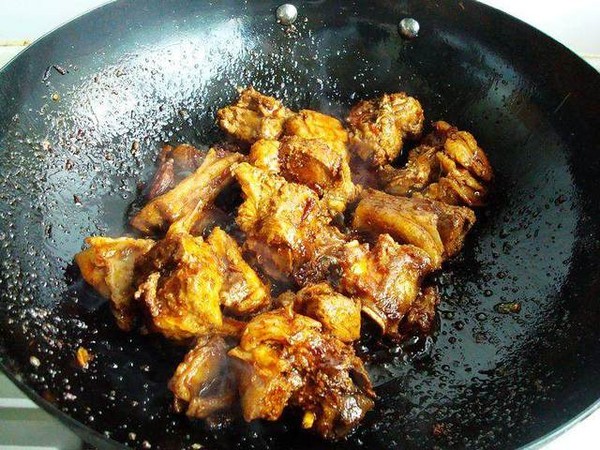 新疆羊肉封餅子的做法-家常味燒菜譜