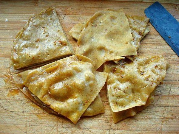 新疆羊肉封餅子的做法-家常味燒菜譜