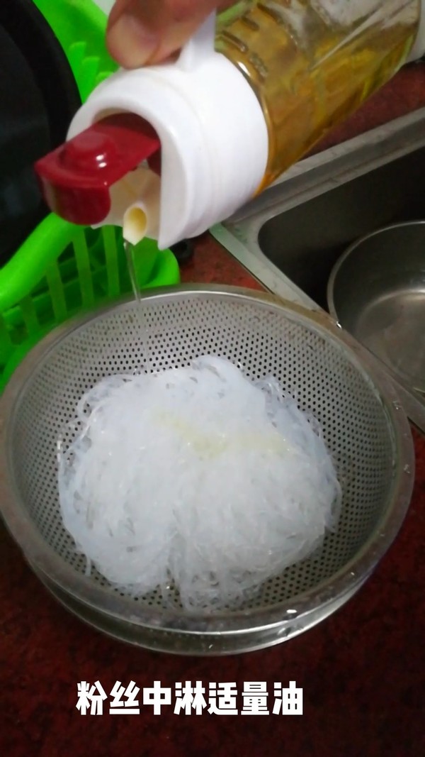 蒜蓉粉絲蒸花貝的做法-咸鮮味蒸菜譜-易網健康養(yǎng)生網 蒜蓉粉絲蒸花貝的做法-咸鮮味蒸菜譜