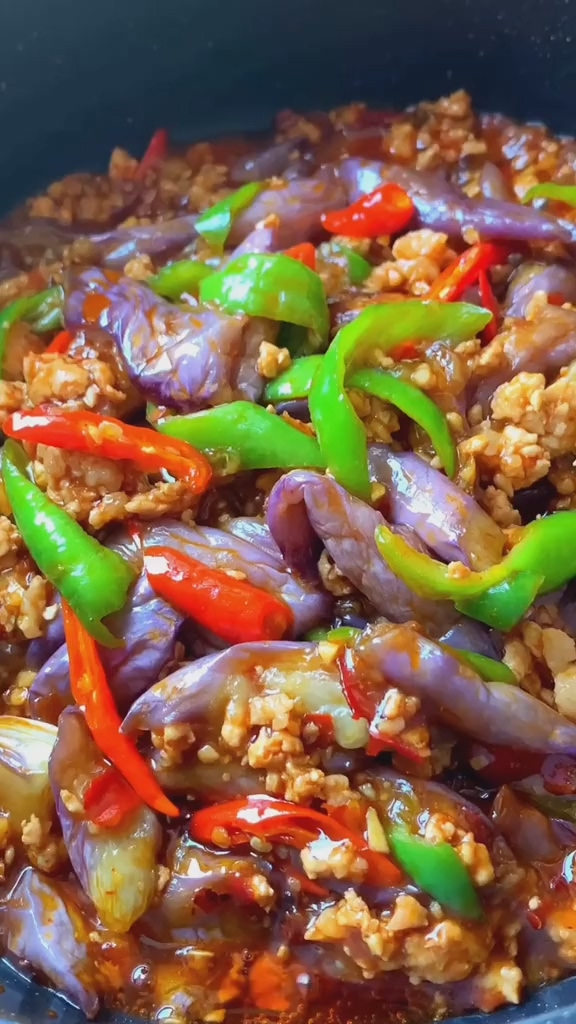 紅燒肉末茄子的做法-咸鮮味燒菜譜-易網健康養生網 紅燒肉末茄子的做法-咸鮮味燒菜譜