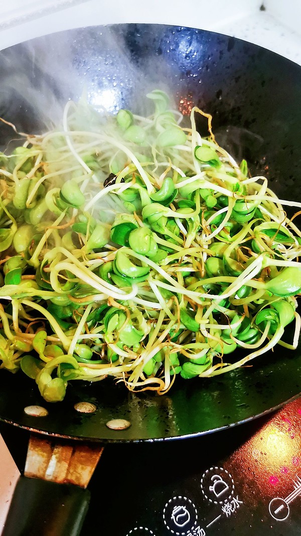 蒜香豆苗的做法-咸鮮味炒菜譜