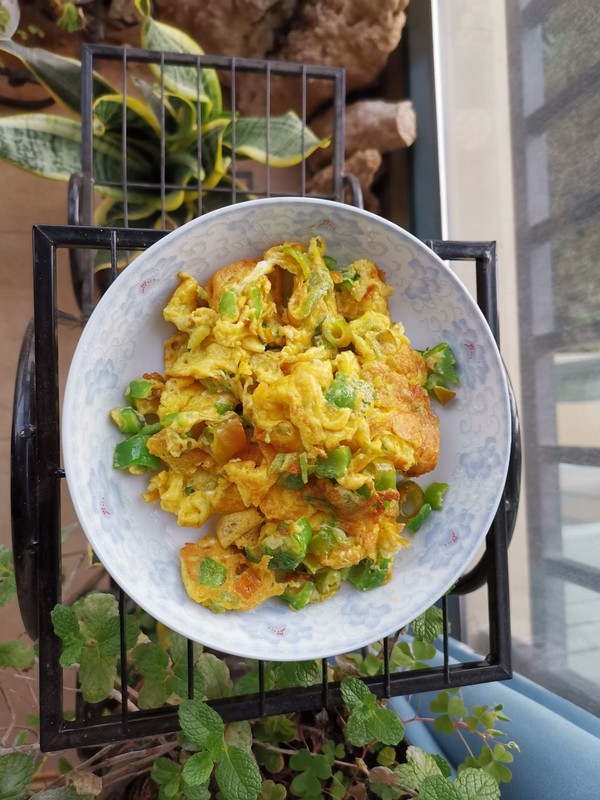 辣椒炒雞蛋的做法-家常味炒菜譜-易網健康養生網 辣椒炒雞蛋的做法-家常味炒菜譜