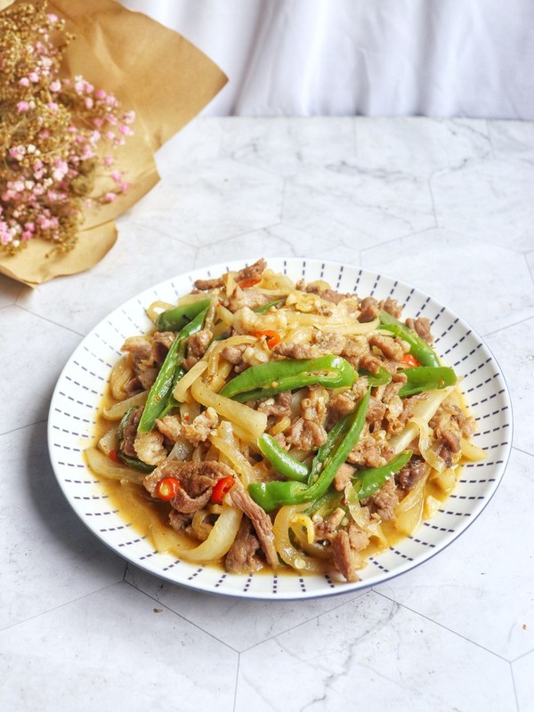 白蘿卜絲炒羊肉的做法-家常味炒菜譜-易網健康養生網 白蘿卜絲炒羊肉的做法-家常味炒菜譜