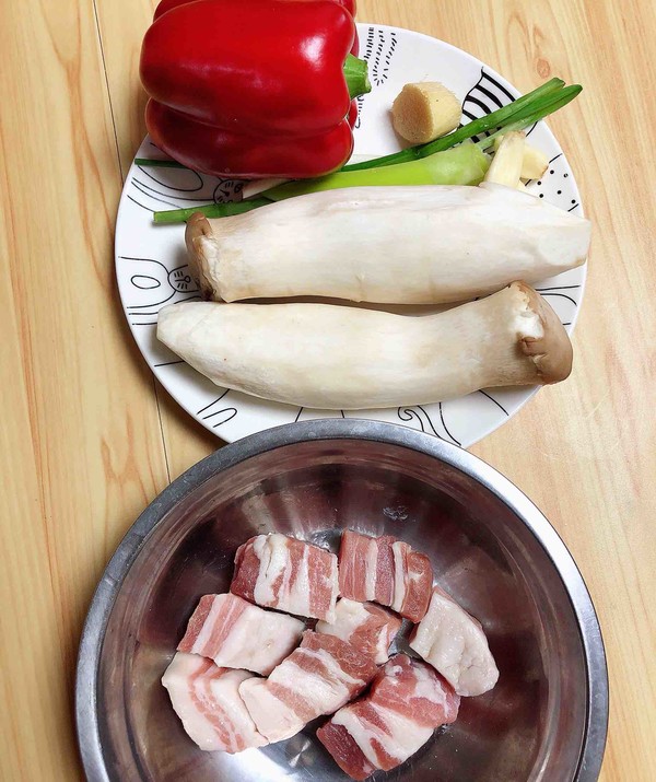 五花肉杏鮑菇(10分鐘快手菜)的做法-咸鮮味炒菜譜-易網(wǎng)<a href=http://m.aoa7937.com/ target=_blank class=infotextkey>健康養(yǎng)生</a>網(wǎng) 五花肉杏鮑菇(10分鐘快手菜)的做法-咸鮮味炒菜譜