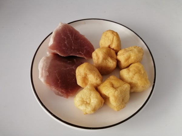 油豆腐釀肉的做法-家常味蒸菜譜-易網<a href=http://m.aoa7937.com/ target=_blank class=infotextkey>健康養生</a>網 油豆腐釀肉的做法-家常味蒸菜譜