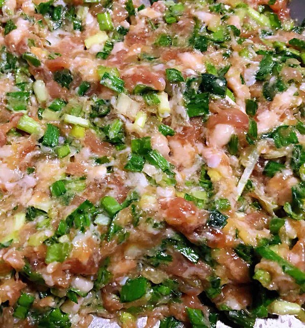 魚香茄盒的做法-香辣味炸菜譜-易網<a href=http://m.aoa7937.com/ target=_blank class=infotextkey>健康養生</a>網 魚香茄盒的做法-香辣味炸菜譜