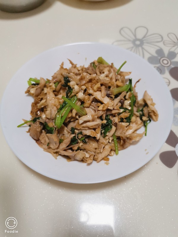 手撕雞肉的做法-家常味拌菜譜-易網(wǎng)健康養(yǎng)生網(wǎng) 手撕雞肉的做法-家常味拌菜譜