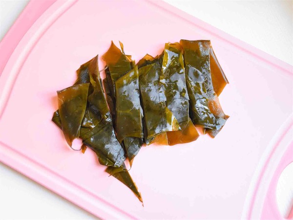 海帶燉魚的做法-咸鮮味燉菜譜