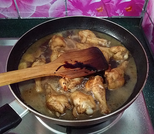 可樂雞翅根的做法-咸鮮味燒菜譜-易網健康養生網 可樂雞翅根的做法-咸鮮味燒菜譜