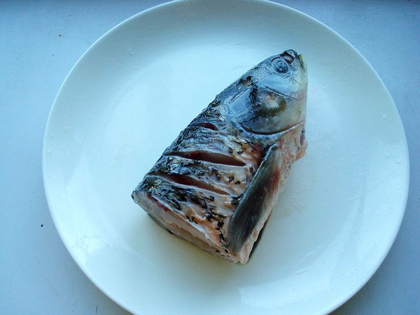 豆腐燉魚頭的做法-家常味燉菜譜-易網健康養生網 豆腐燉魚頭的做法-家常味燉菜譜
