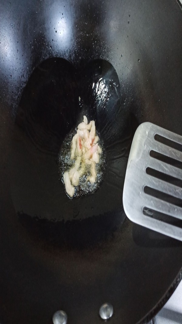 雪菜肉絲炒年糕的做法-咸鮮味炒菜譜