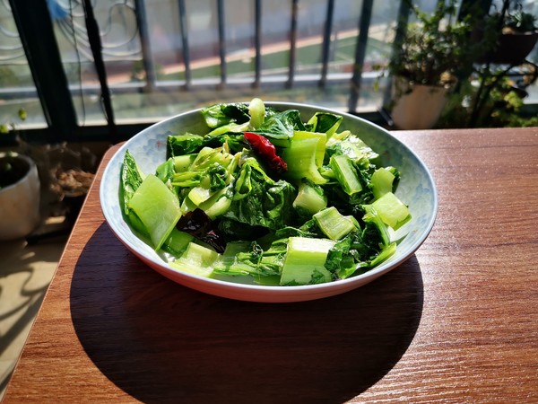 干椒炒苦菜的做法-家常味炒菜譜-易網(wǎng)健康養(yǎng)生網(wǎng) 干椒炒苦菜的做法-家常味炒菜譜