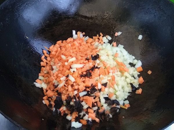 牛肉腸時(shí)蔬炒飯的做法-咸鮮味炒菜譜