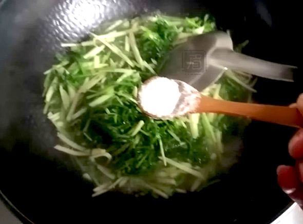 銀絲梗菜炒冬筍的做法-咸鮮味炒菜譜