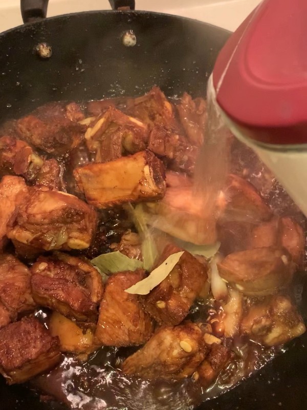 糖醋排骨的做法-酸甜味醬菜譜