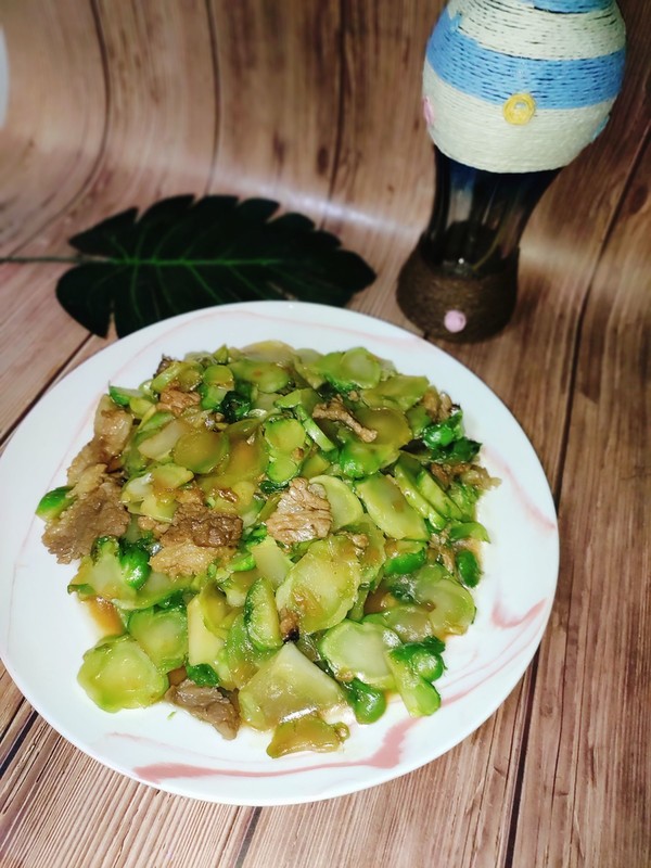 兒菜炒肉的做法-咸鮮味炒菜譜-易網(wǎng)健康養(yǎng)生網(wǎng) 兒菜炒肉的做法-咸鮮味炒菜譜