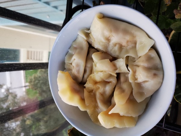 牛肉胡蘿卜餃子的做法-咸鮮味煮菜譜-易網(wǎng)健康養(yǎng)生網(wǎng) 牛肉胡蘿卜餃子的做法-咸鮮味煮菜譜