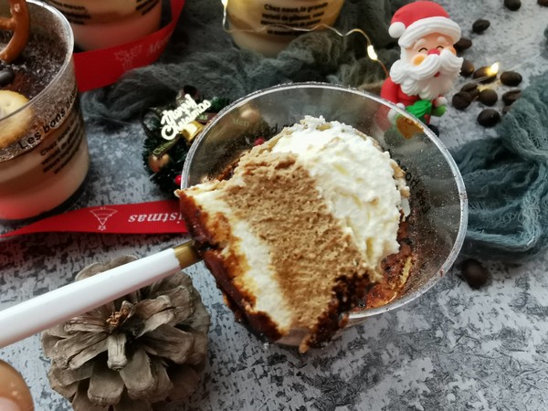 圣誕馴鹿咖啡慕斯的做法-其它口味烘焙菜譜-易網(wǎng)健康養(yǎng)生網(wǎng) 圣誕馴鹿咖啡慕斯的做法-其它口味烘焙菜譜